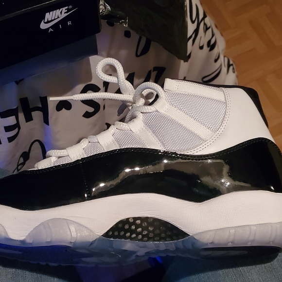 Jordan 11 concord 2018 - Picture 3 of 8